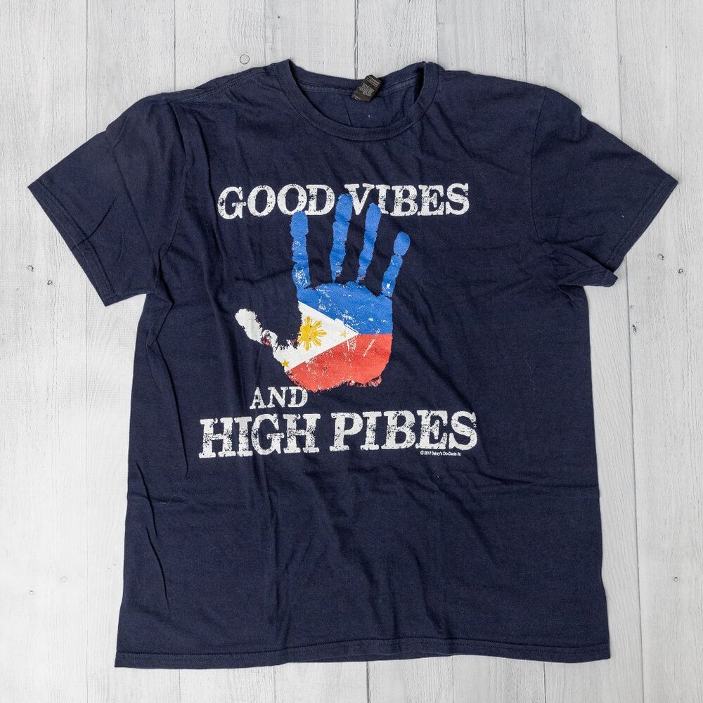 Filipino Good Vibes Shirt - Large